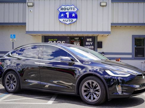 Used 2018 Tesla Model X 100D AWD/4WD image 4