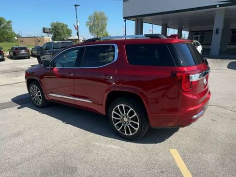Used 2023 GMC Acadia Denali w/ Denali Ultimate Package AWD/4WD image 6