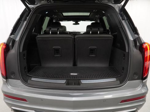 Certified 2023 Cadillac XT6 Premium Luxury AWD/4WD image 30