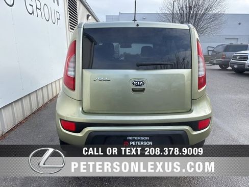 Used 2012 Kia Soul + image 4