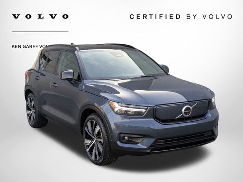 Used 2022 Volvo XC40 P8 Recharge Ultimate image 1
