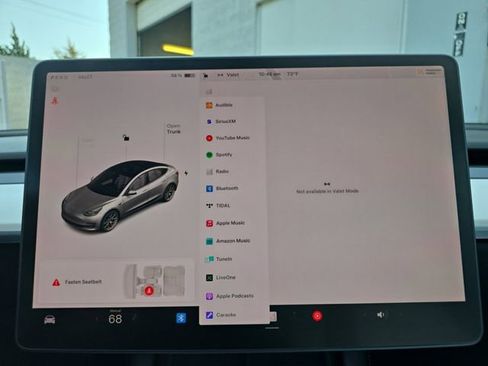 Used 2021 Tesla Model 3 Standard Range Plus image 8