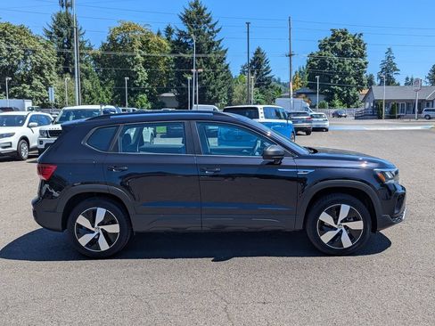 Certified 2024 Volkswagen Taos S AWD/4WD image 6