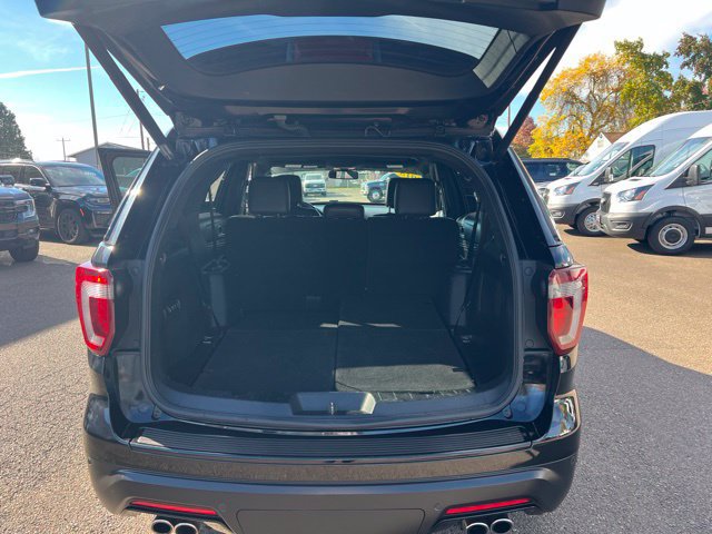 Used 2018 Ford Explorer Sport w/ Equipment Group 401A AWD/4WD image 13