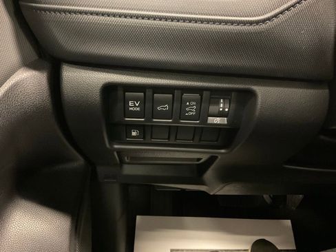 New 2026 Subaru Forester Touring AWD/4WD image 11