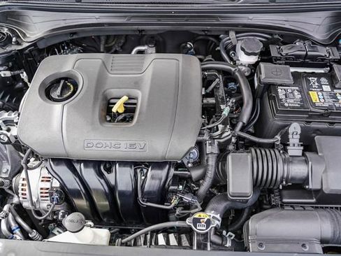 Certified 2022 Kia Forte LXS image 28