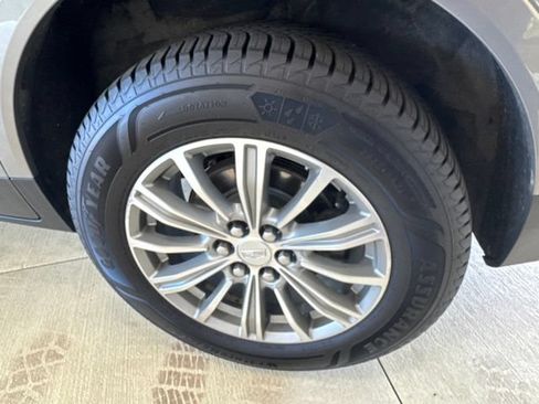 Used 2019 Cadillac XT5 Luxury AWD/4WD image 39