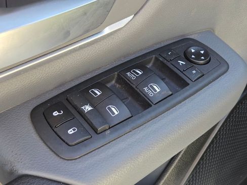Used 2021 RAM 1500 Big Horn RWD image 23