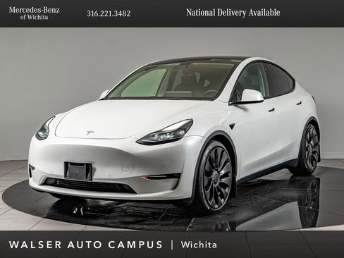 Used 2022 Tesla Model Y Performance AWD/4WD image 1