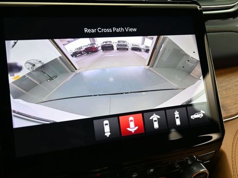 New 2025 Jeep Grand Cherokee Summit image 21