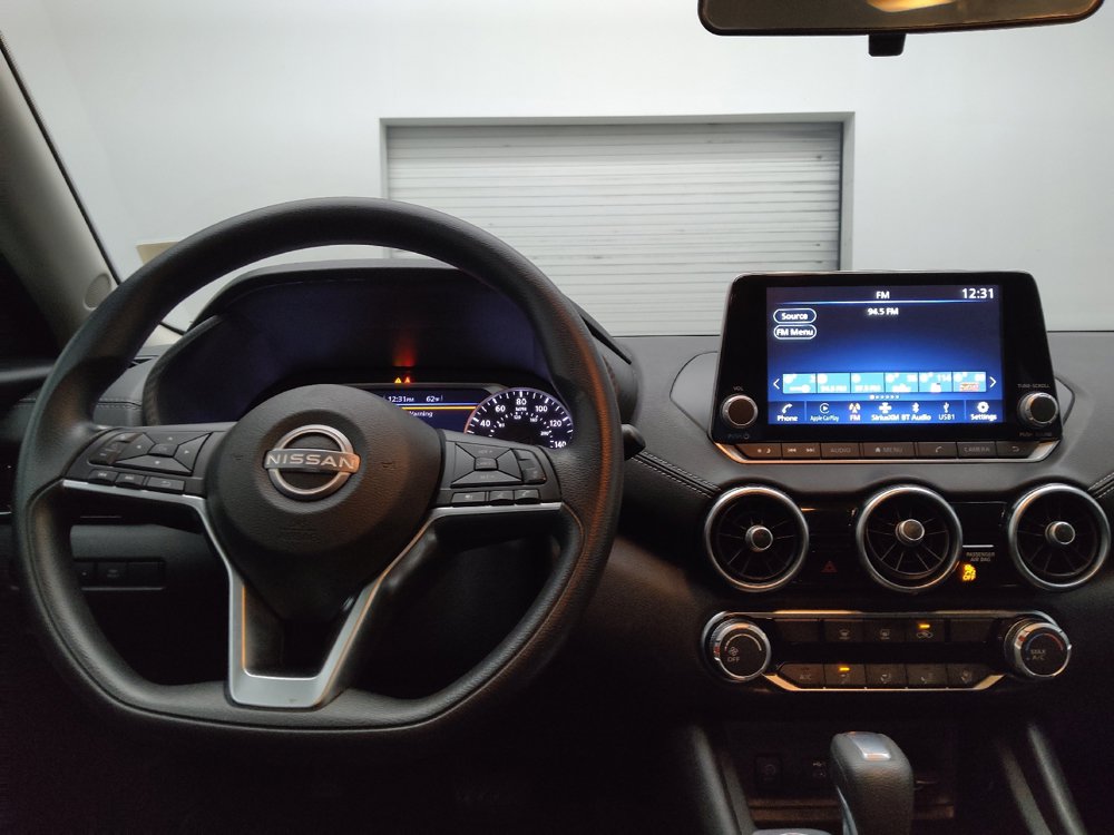 Used 2024 Nissan Sentra SV FWD image 22
