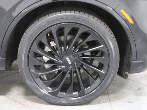 Used 2023 Lincoln Aviator Reserve w/ Equipment Group 201A AWD/4WD image 12