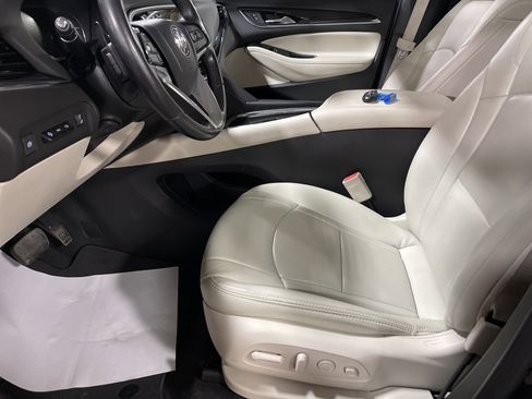 Used 2023 Buick Enclave Premium w/ Experience Buick Package image 10