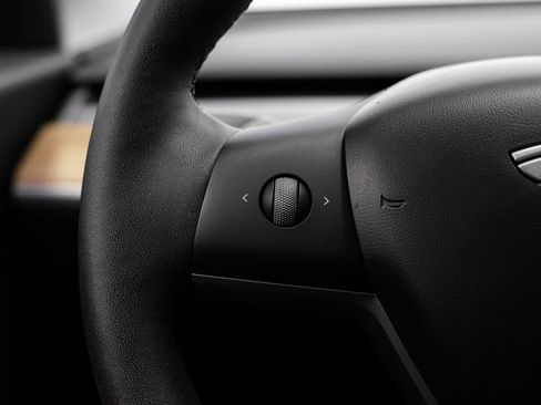 Used 2020 Tesla Model 3 Long Range image 20