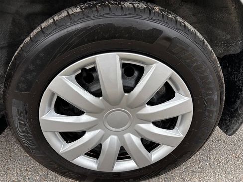 Used 2012 Nissan Versa 1.8 S w/ Plus Pkg image 18