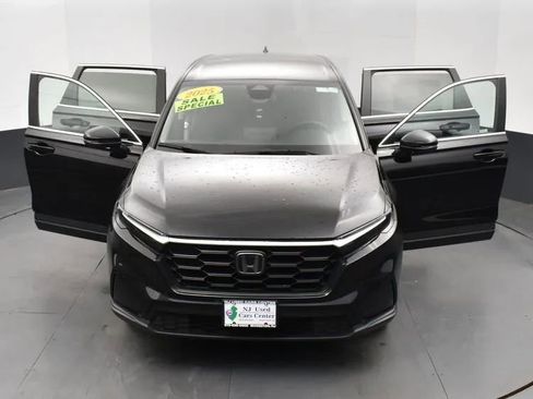 Used 2025 Honda CR-V LX image 10