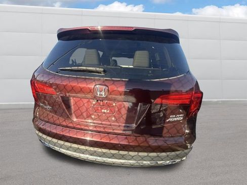 Used 2016 Honda Pilot Elite image 4