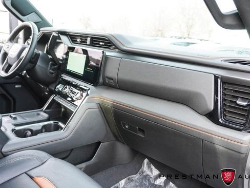 Used 2025 GMC Sierra 2500 AT4 w/ Technology Package image 62