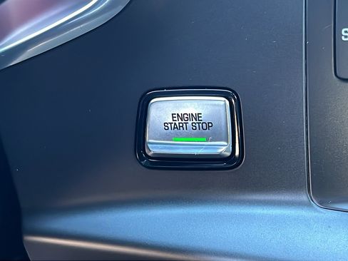 Used 2017 Chevrolet Corvette Stingray Coupe w/ 1LT image 22