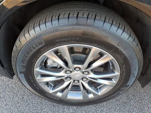 Used 2023 Cadillac XT5 Premium Luxury image 14