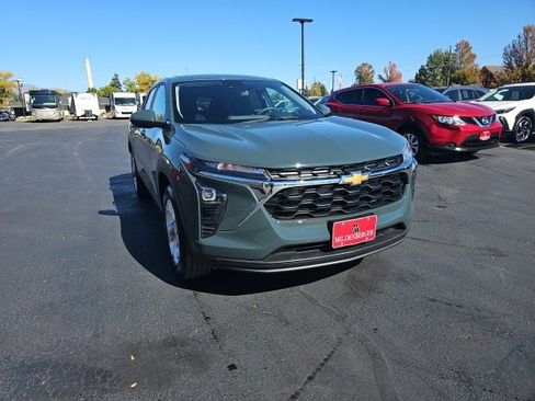 New 2026 Chevrolet Trax LS w/ LS Convenience Package image 68