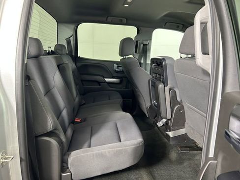 Used 2018 Chevrolet Silverado 1500 LT w/ All Star Edition image 28