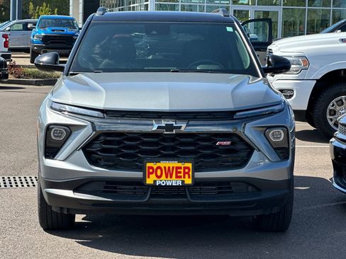 Used 2025 Chevrolet TrailBlazer RS w/ Convenience Package AWD/4WD image 9
