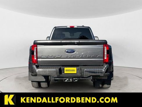 Used 2025 Ford F450 Lariat w/ FX4 Off-Road Package AWD/4WD image 4