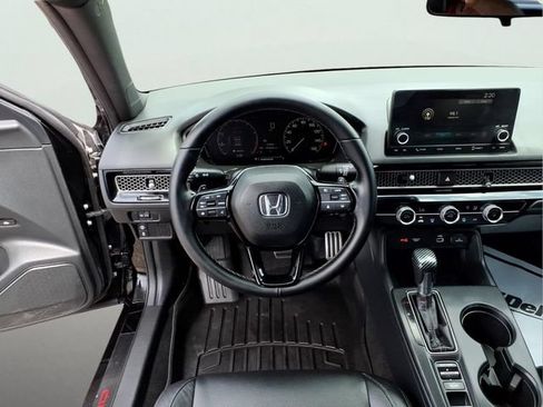 Used 2023 Honda Civic Sport image 14