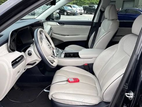 Used 2024 Hyundai Palisade Calligraphy AWD/4WD image 2