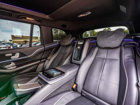Used 2023 Mercedes-Benz Maybach GLS 600 Maybach GLS 600 image 98