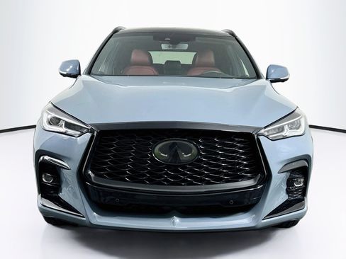 Used 2023 INFINITI QX50 Sport AWD/4WD image 2