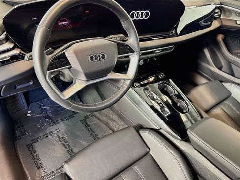 Used 2025 Audi A5 2.0T Premium Plus w/ Premium Plus AWD/4WD image 9