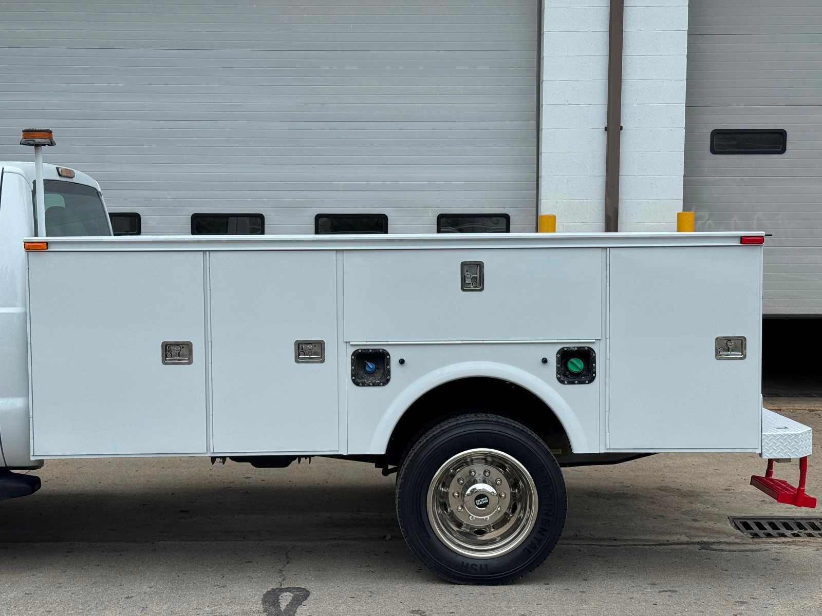 Used 2011 Ford F550 2WD Regular Cab Super Duty w/ Payload Upgrade Pkg image 3