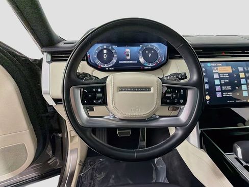 Certified 2024 Land Rover Range Rover SE AWD/4WD image 11