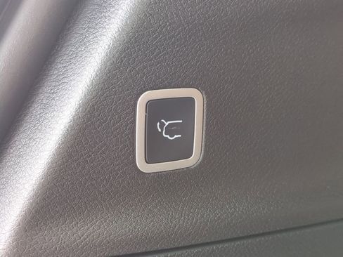 New 2026 Chrysler Pacifica Pinnacle w/ Trailer Tow Group image 14