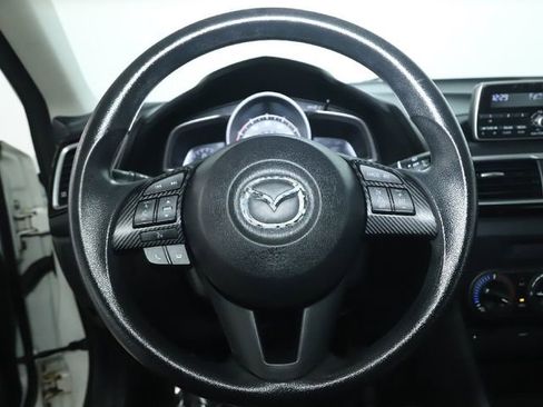 Used 2014 MAZDA MAZDA3 i Sport image 23