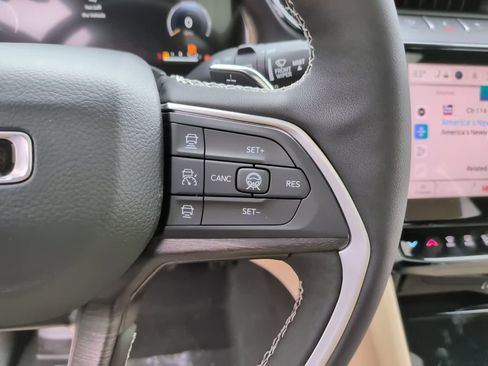 New 2026 Jeep Grand Cherokee L Limited image 26