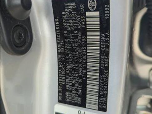 Used 2014 Toyota Camry SE FWD image 25