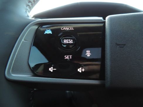 Certified 2025 Nissan Murano Platinum w/ Cargo Package image 30