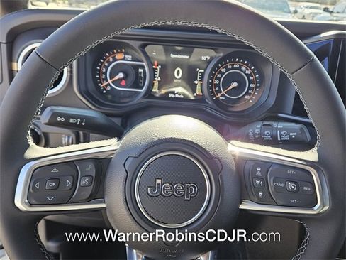 New 2026 Jeep Wrangler Unlimited Sahara image 24