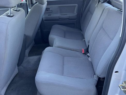 Used 2006 Dodge Dakota SLT image 15