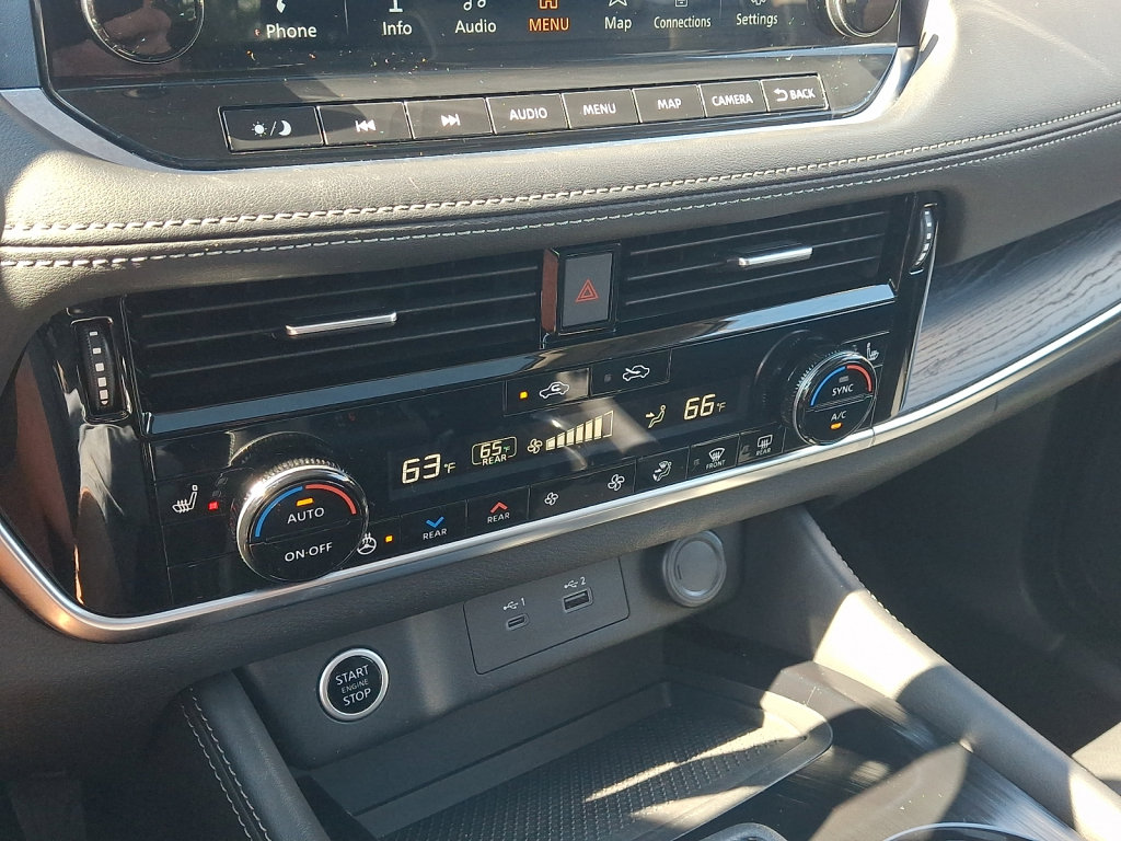 Used 2021 Nissan Rogue SL w/ Premium Package AWD/4WD image 28