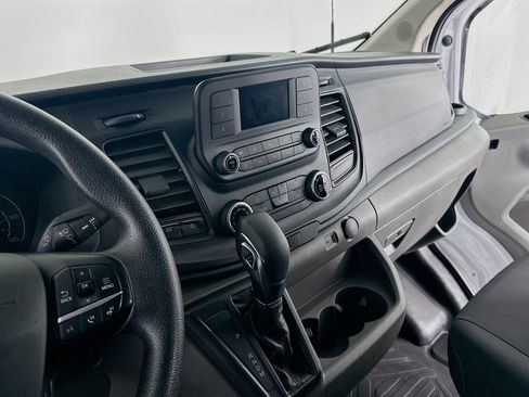 Used 2023 Ford Transit 250 Low Roof AWD w/ Exterior Upgrade Package image 31