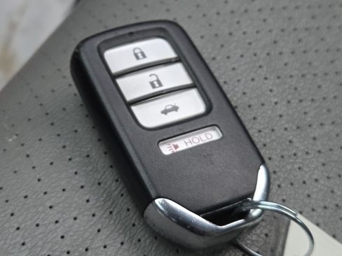Used 2015 Honda Accord EX-L image 22