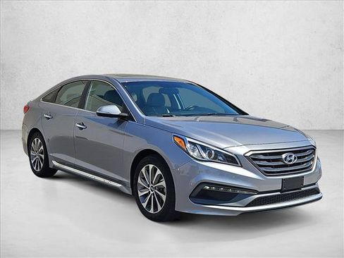 Used 2016 Hyundai Sonata Sport w/ Option Group 1V FWD image 3