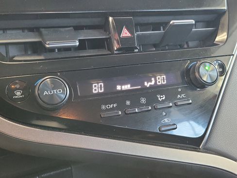 Certified 2023 Toyota Camry SE image 26