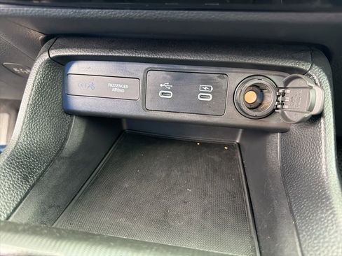 Used 2025 Honda Civic Sport image 18
