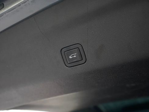 Used 2021 GMC Yukon XL SLT w/ Rear Media and Nav Package AWD/4WD image 36
