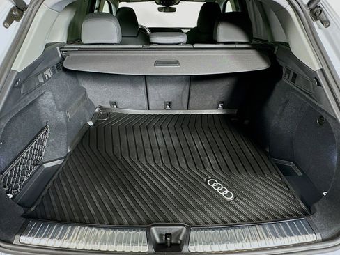 Used 2025 Audi Q5 Premium Plus w/ Premium Plus AWD/4WD image 22